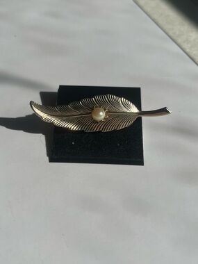 Genuine Pearl and Gold Feather Pearl Accent Brooch - Women Jewelry